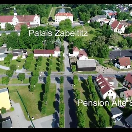 Pension Alte Schmiede Zabeltitz Esterno foto