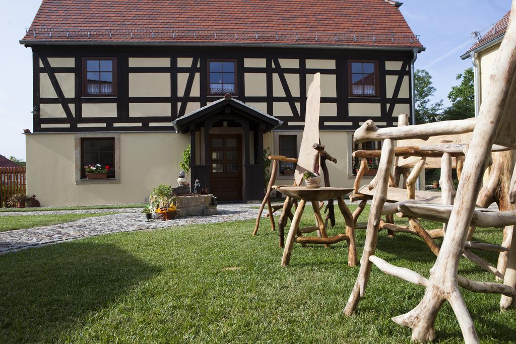 Pension Alte Schmiede Zabeltitz Esterno foto