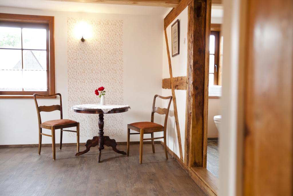Pension Alte Schmiede Zabeltitz Camera foto